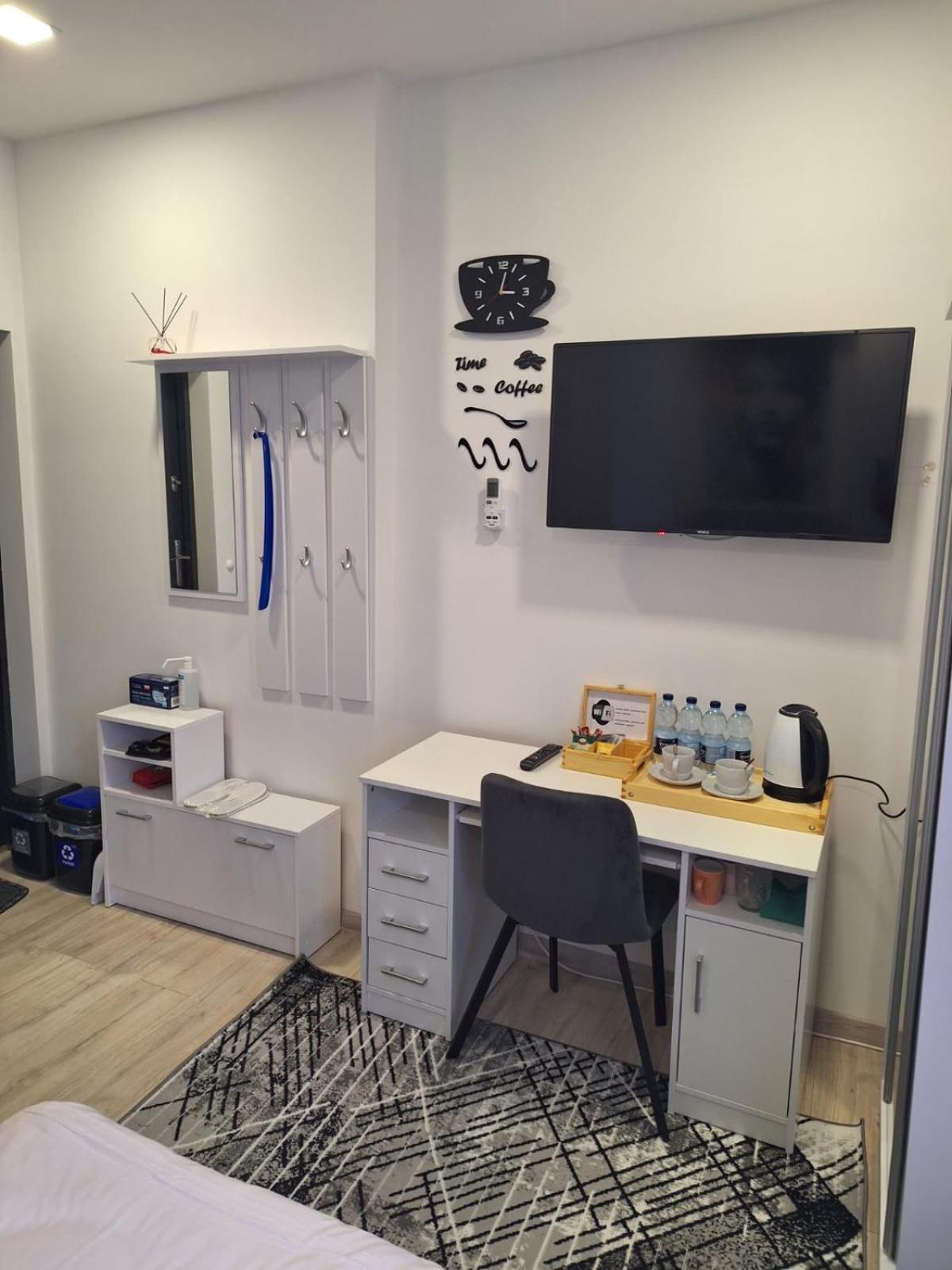 Comfort Stay, Ev, Parking Болеславец Екстериор снимка