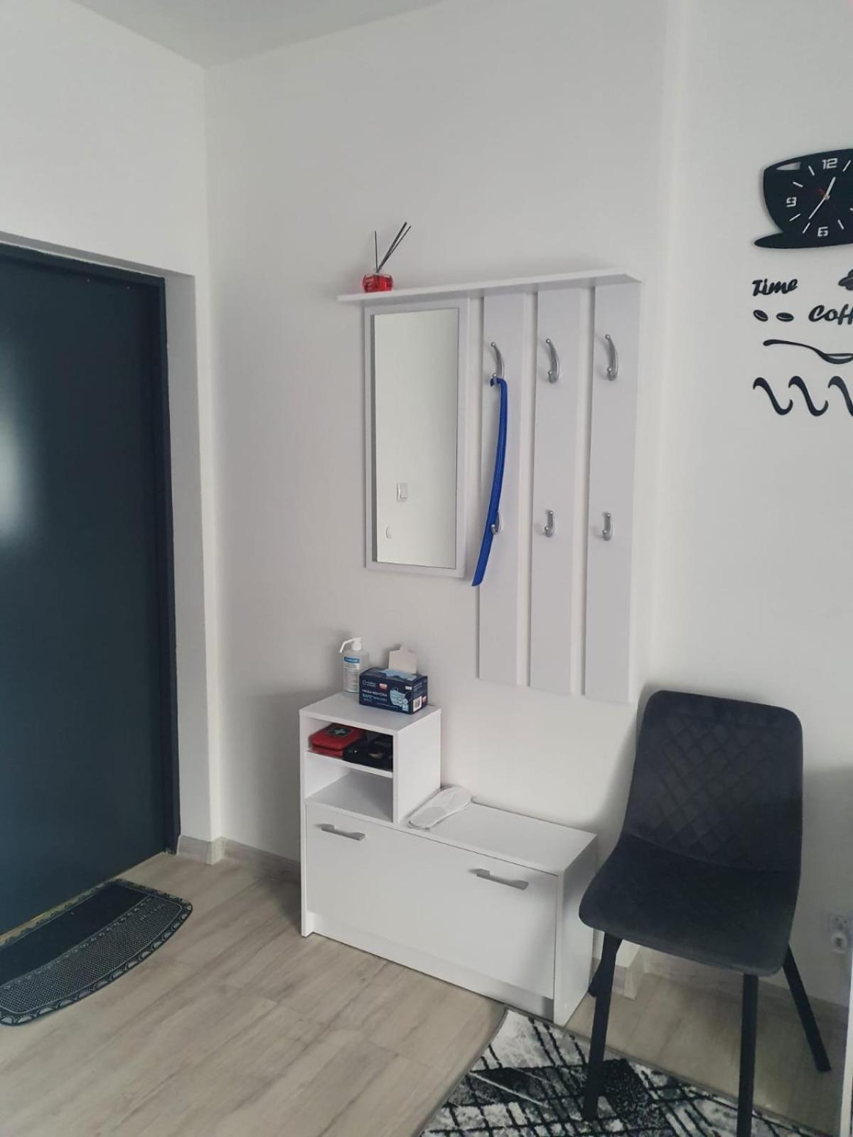Comfort Stay, Ev, Parking Болеславец Екстериор снимка