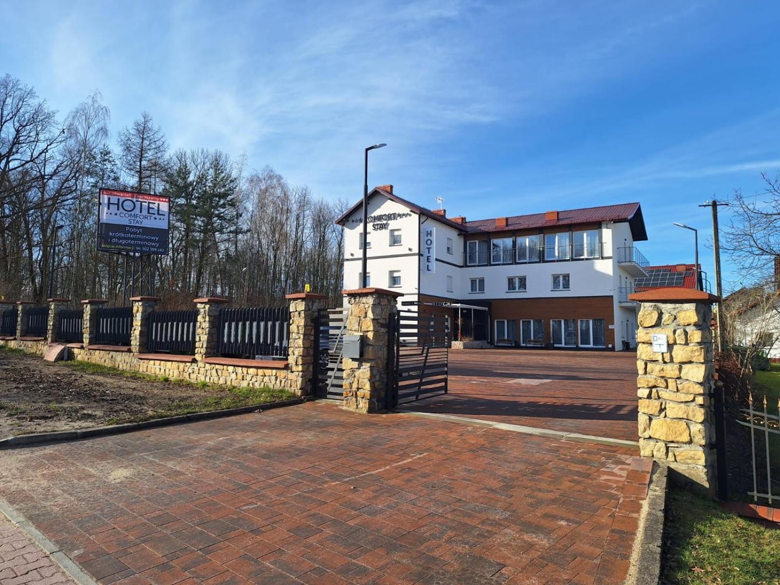 Comfort Stay, Ev, Parking Болеславец Екстериор снимка