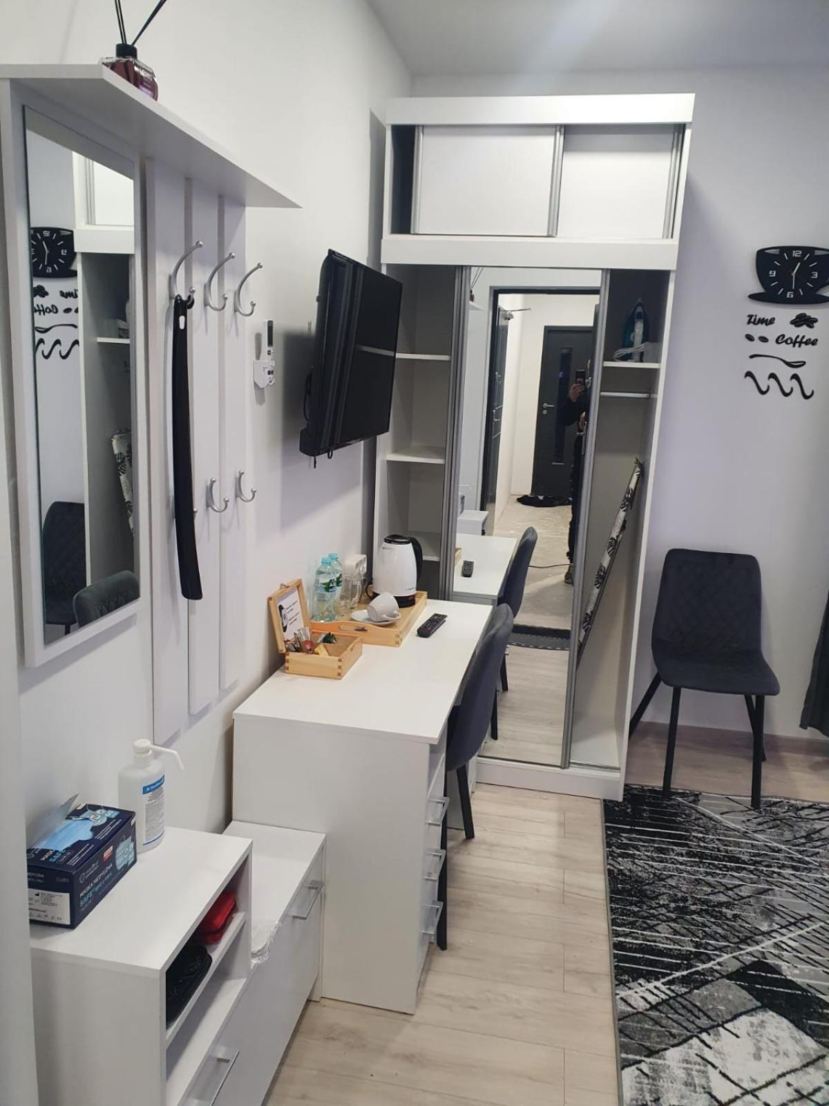 Comfort Stay, Ev, Parking Болеславец Екстериор снимка
