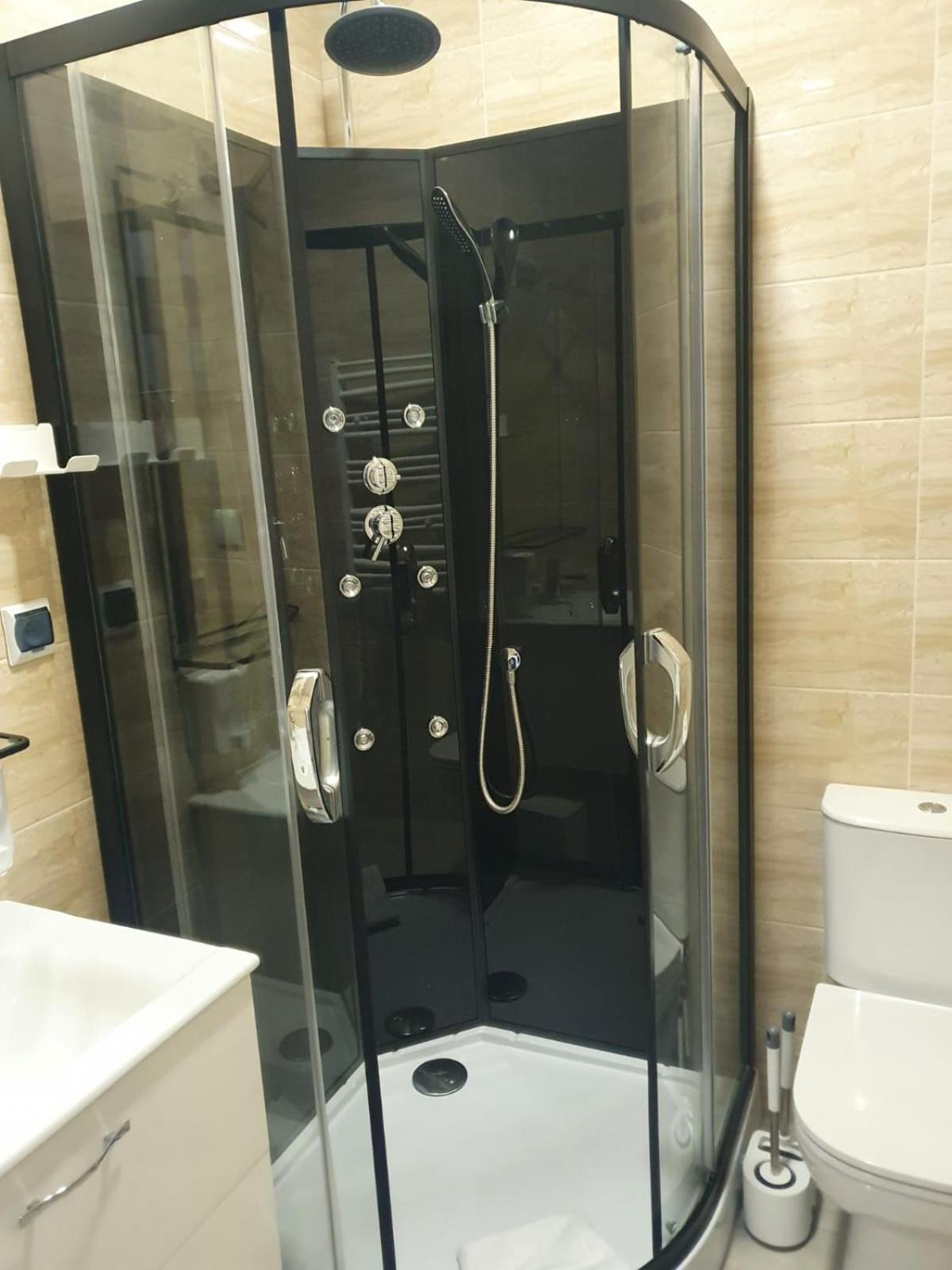 Comfort Stay, Ev, Parking Болеславец Екстериор снимка