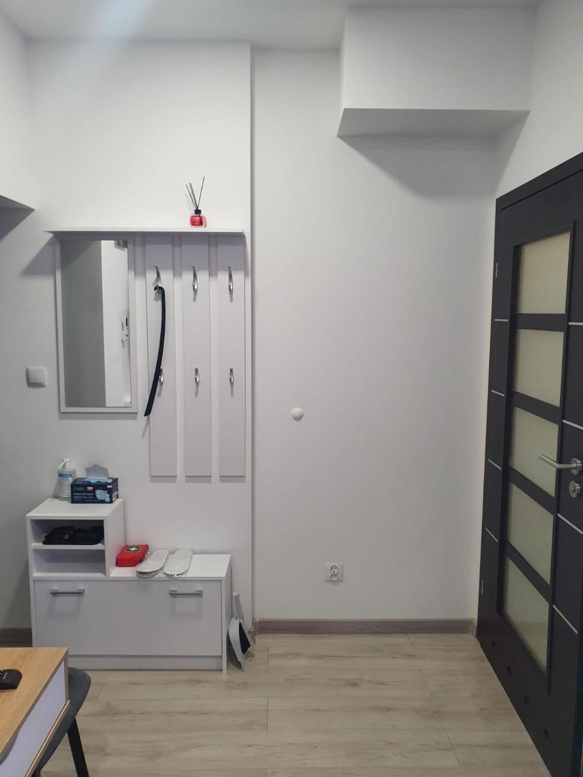 Comfort Stay, Ev, Parking Болеславец Екстериор снимка