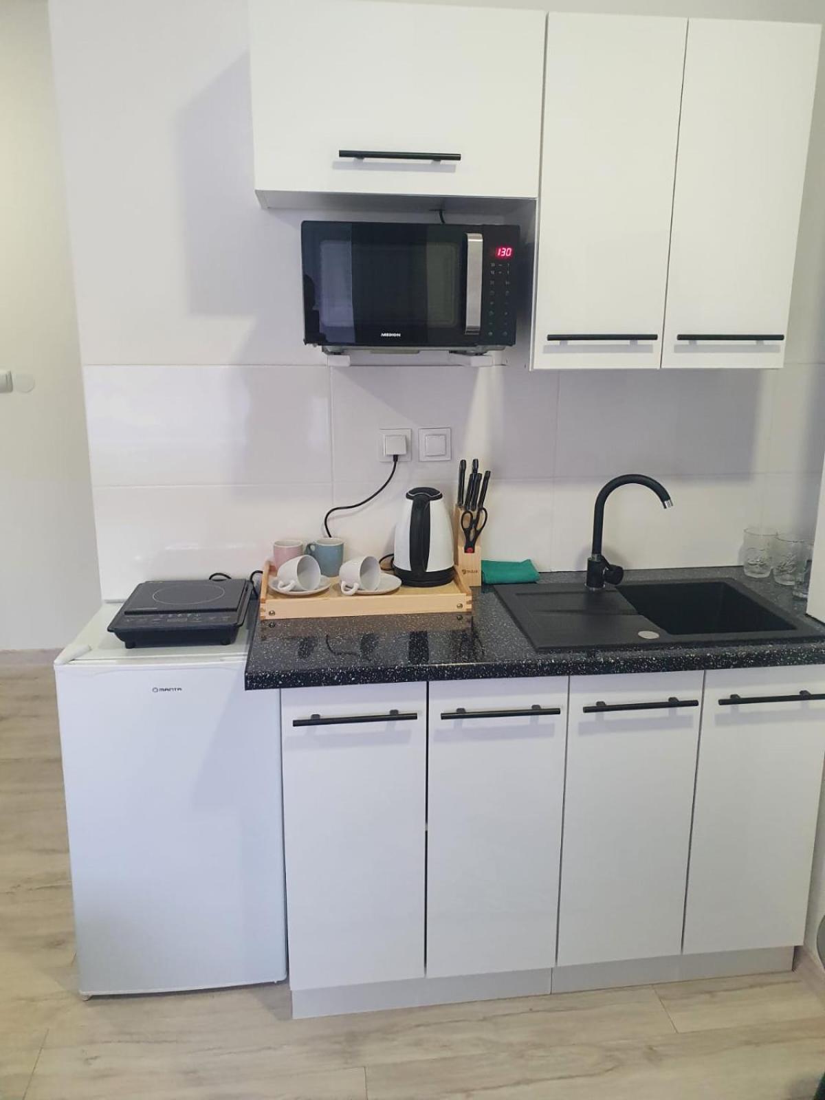 Comfort Stay, Ev, Parking Болеславец Екстериор снимка
